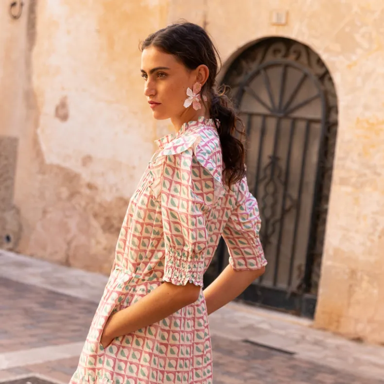 Kauai Earrings- Light Pink